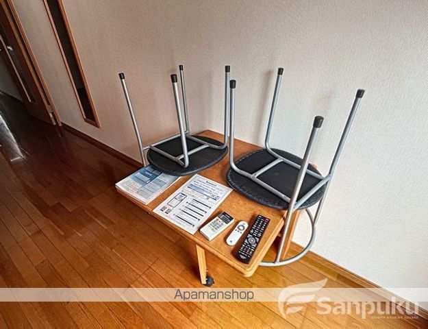 レオパレスエクレール松山の内装写真