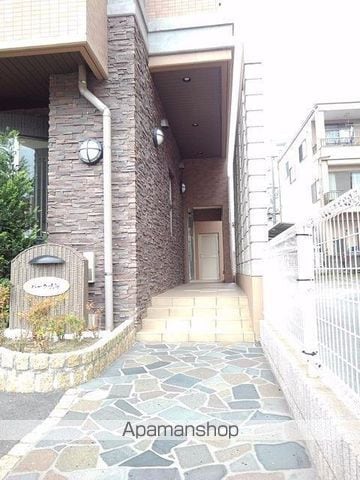 パーク鴨池の玄関写真