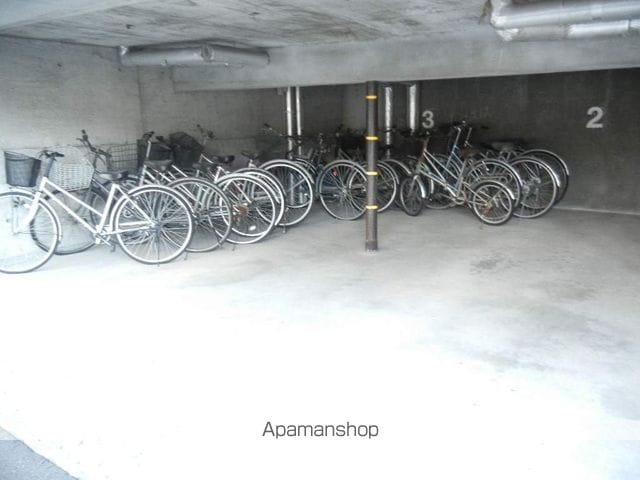 アンビションハイツの玄関写真