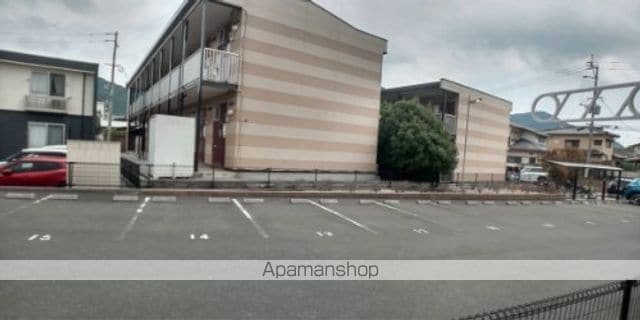 レオパレスヴィラ下富野の外観写真