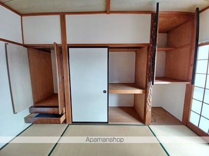 メゾン柳原[2K/41m2]の収納