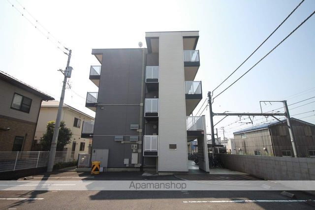 レオパレス松山保免の外観写真