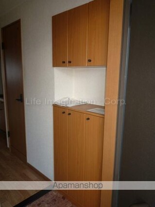 サンレジデンス[1K/29.75m2]の玄関