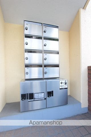 ハーティハイム山崎の玄関写真