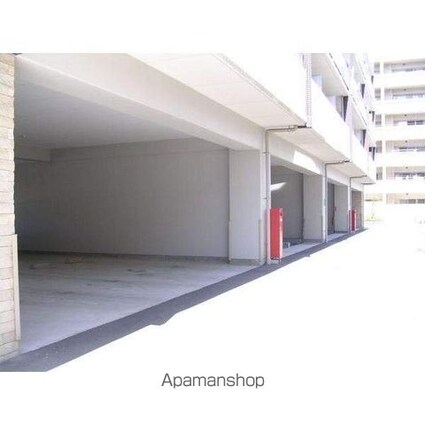 マックヴィラージュ平安[1R/30m2]の共用部1