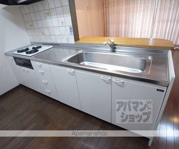 パインフィールド山科の内装写真