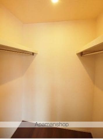 シュロス下津の内装写真