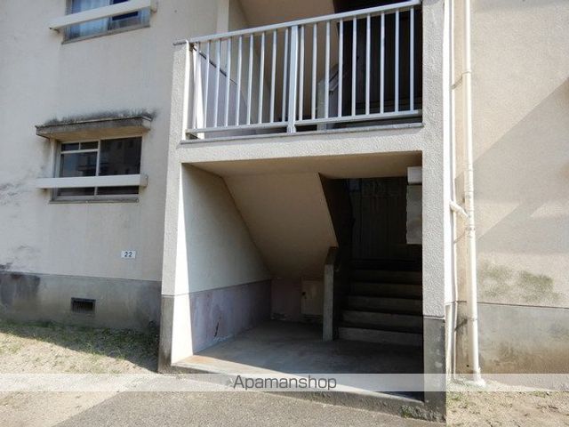 ビレッジハウス稲荷1号棟の外観写真