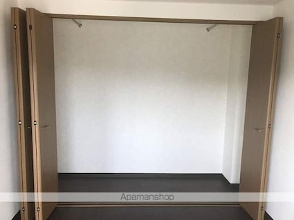 グランビュー[1LDK/35.48m2]の収納