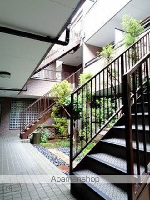 東京都世田谷区若林１丁目[1R/25m2]の共用部4