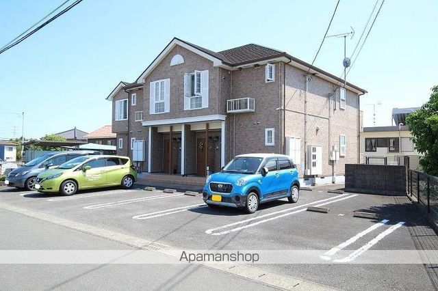 プレコリーヌIIIの外観写真
