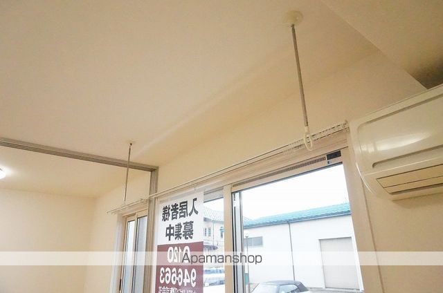 北陸鉄道石川線 野々市駅 徒歩13分 3階建 築19年の内装写真
