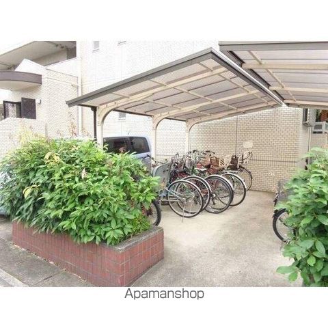 アベニュー藤の玄関写真