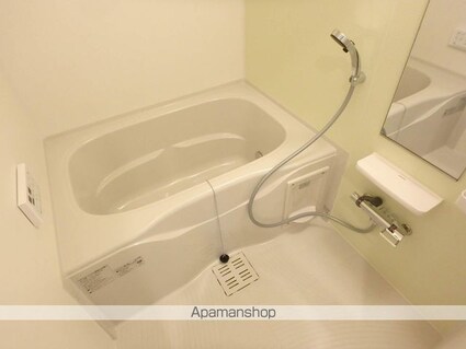 トリニティ岩村田　Ⅱ[2LDK/56.68m2]のバス