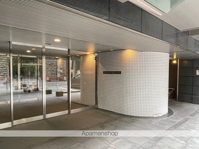 アーバネックス心斎橋の玄関写真