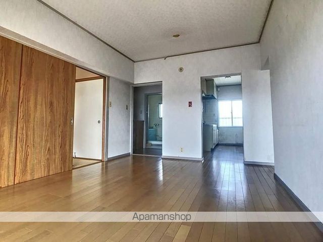リズム綾羅木Bの内装写真