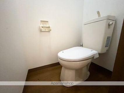 松ぼっくり[2LDK/77.64m2]のトイレ