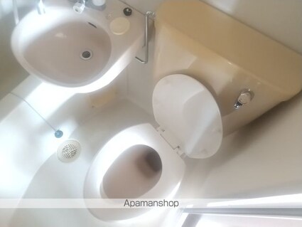 和歌山県和歌山市吹屋町４丁目[1K/16.74m2]のトイレ