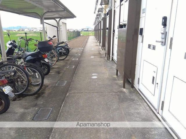 レオパレスカワシマの内装写真