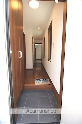 ＷーＤＡＩＺＡＷＡ[3LDK/70.79m2]の玄関