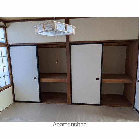 石山ハイツの内装写真