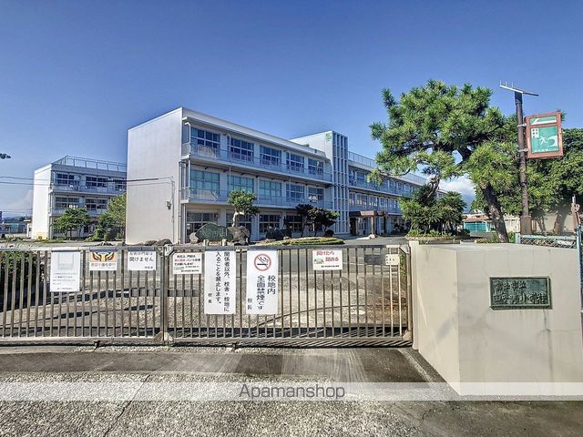 ソファレ土屋Bの周辺写真