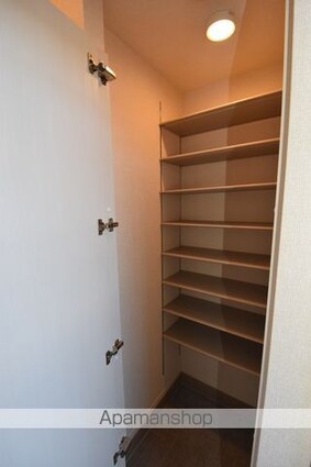 モアボヌール[1K/30.03m2]の内装3