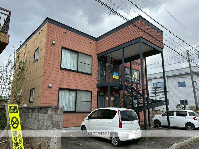 YOUハイツの外観写真