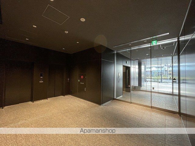 ブルーヴェル青葉通の玄関写真