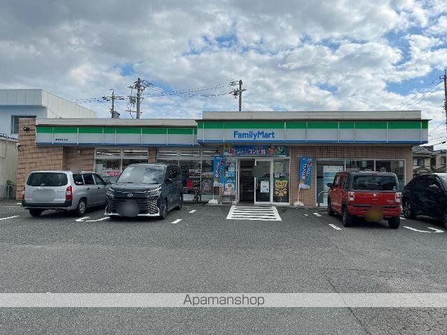 リヤンIIの周辺写真