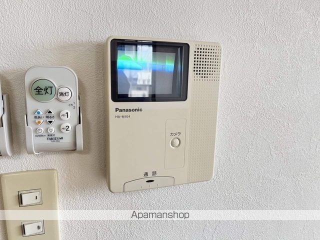 ロイヤル芝原南館の内装写真