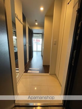 コンフォリア新中野[1K/25.11m2]の玄関