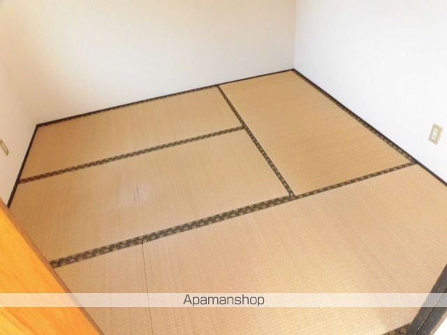 コーポ城の内装写真