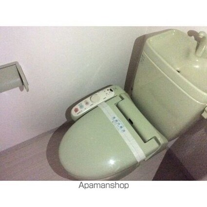 プレステージ名古屋[2K/36.5m2]のトイレ