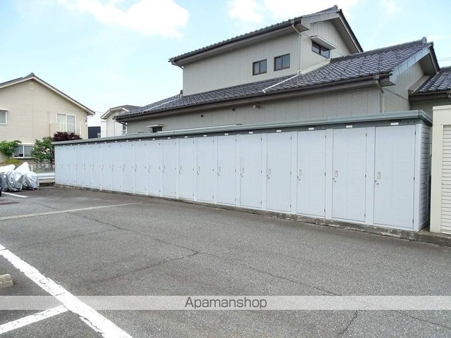 セレーヌ赤田の外観写真