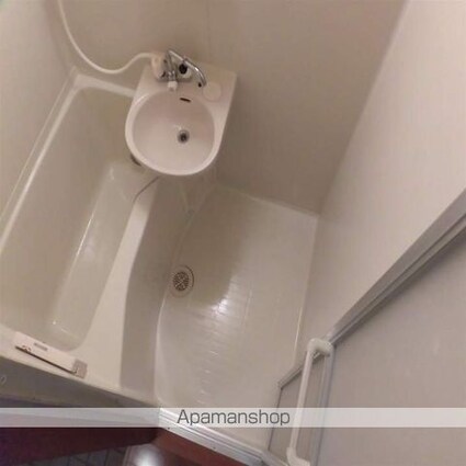 ウェストコートⅢ[1K/22.02m2]のバス