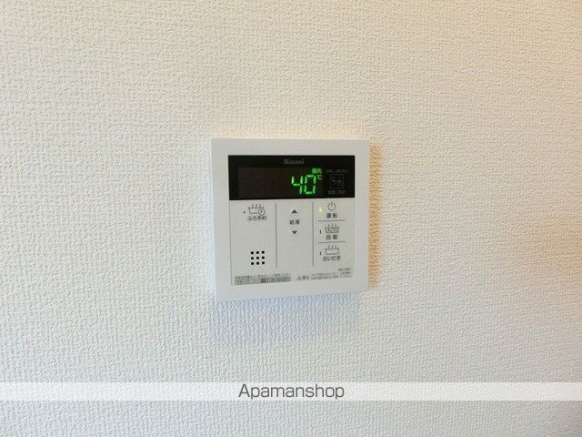 シャルールの内装写真