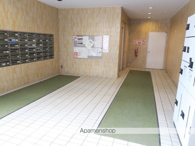 入間市駅前ビルの内装写真