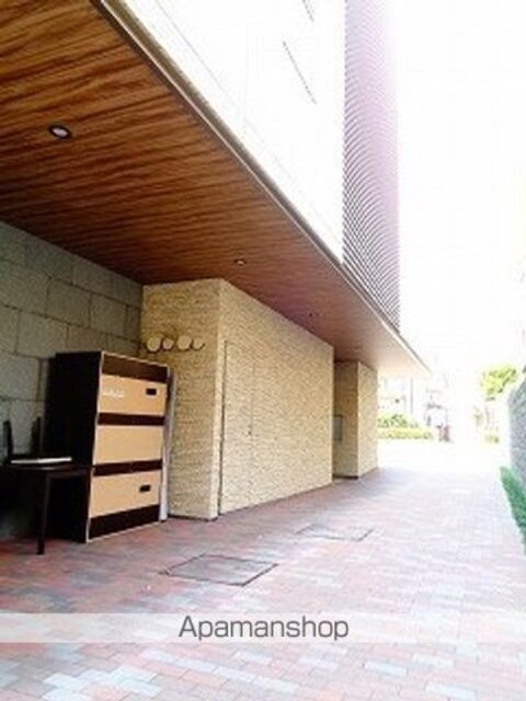 カスタリア目黒平町[1K/25.48m2]の外観3