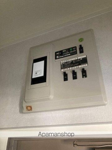 スカイクレスト青葉台2号棟の内装写真