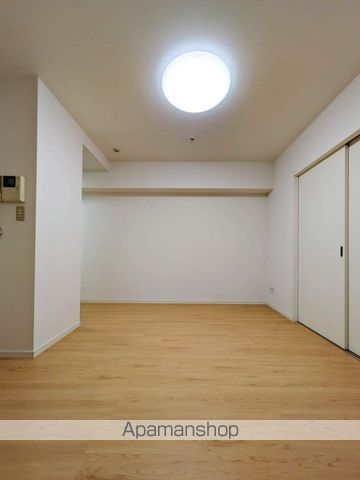 レジディア薬院大通の内装写真