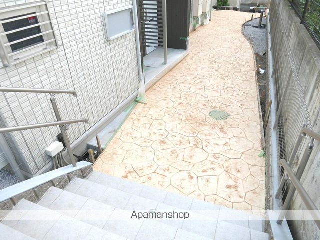グラウクス Aの玄関写真