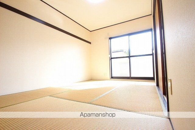 EXCESIOREの内装写真