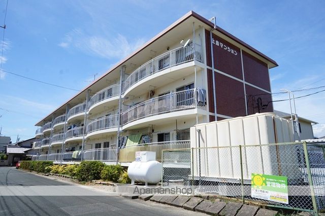 上島マンションの外観写真