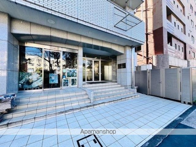 ISM中野坂上の玄関写真