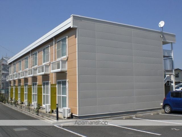 レオパレス妻田北Aの外観写真