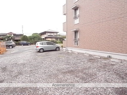ローテ・ローゼ[1K/30.03m2]の駐車場