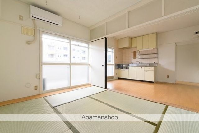 ビレッジハウス本郷なしわ2号棟の内装写真