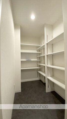 ハアラン国体町の内装写真