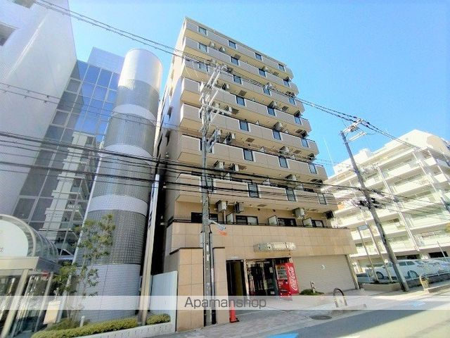 第13関根マンションの外観写真